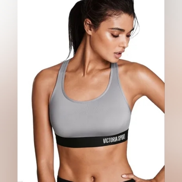 Victoria's Secret Other - Victoria's Secret The Player sports bra, grey